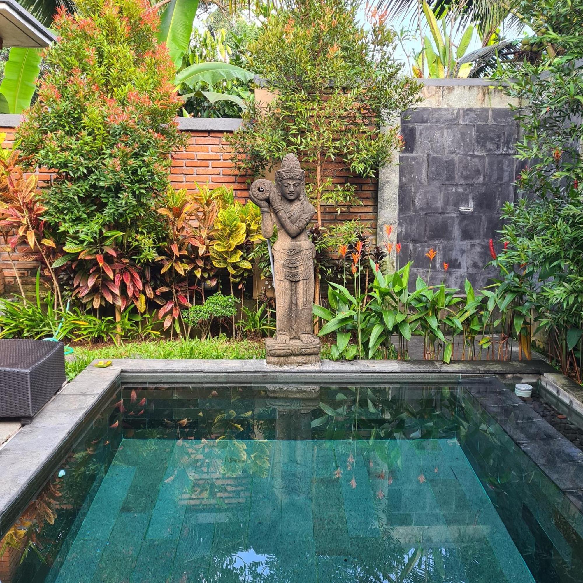 Ubud Suarga Private Pool Villa Eksteriør bilde