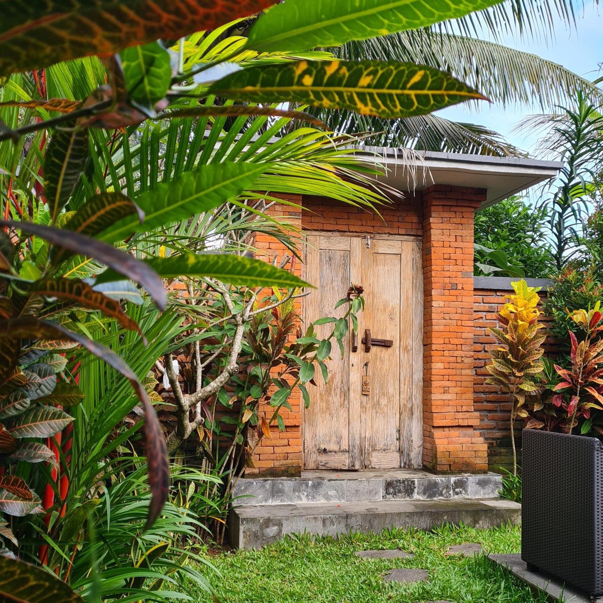 Ubud Suarga Private Pool Villa Eksteriør bilde