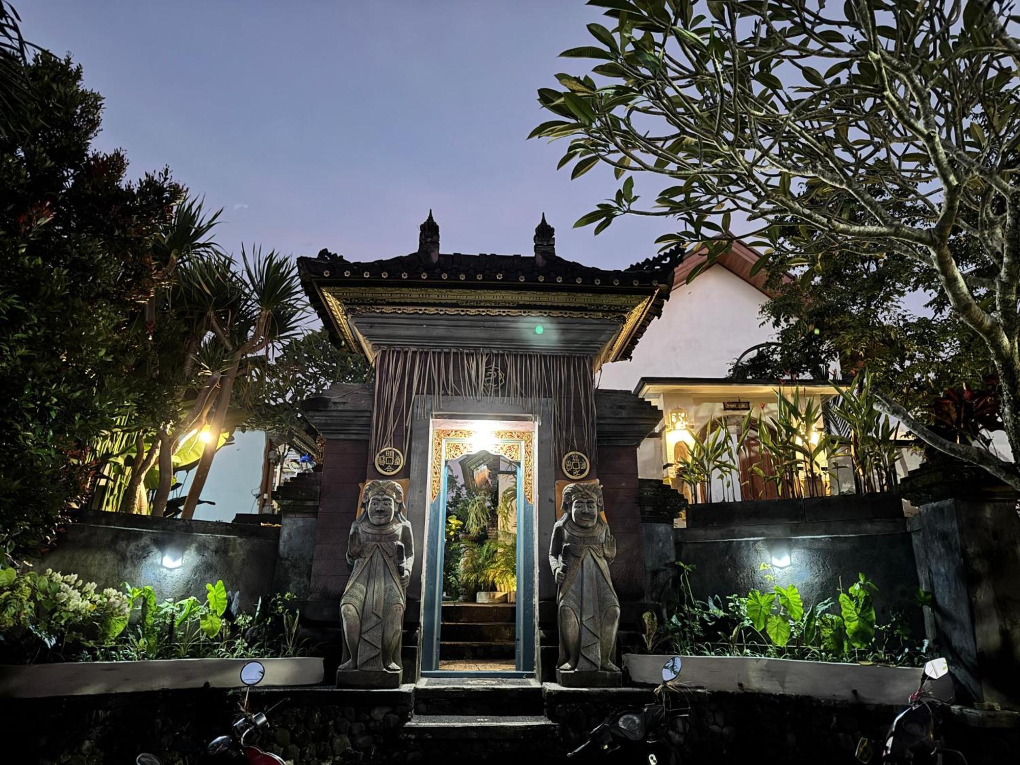 Ubud Suarga Private Pool Villa Eksteriør bilde